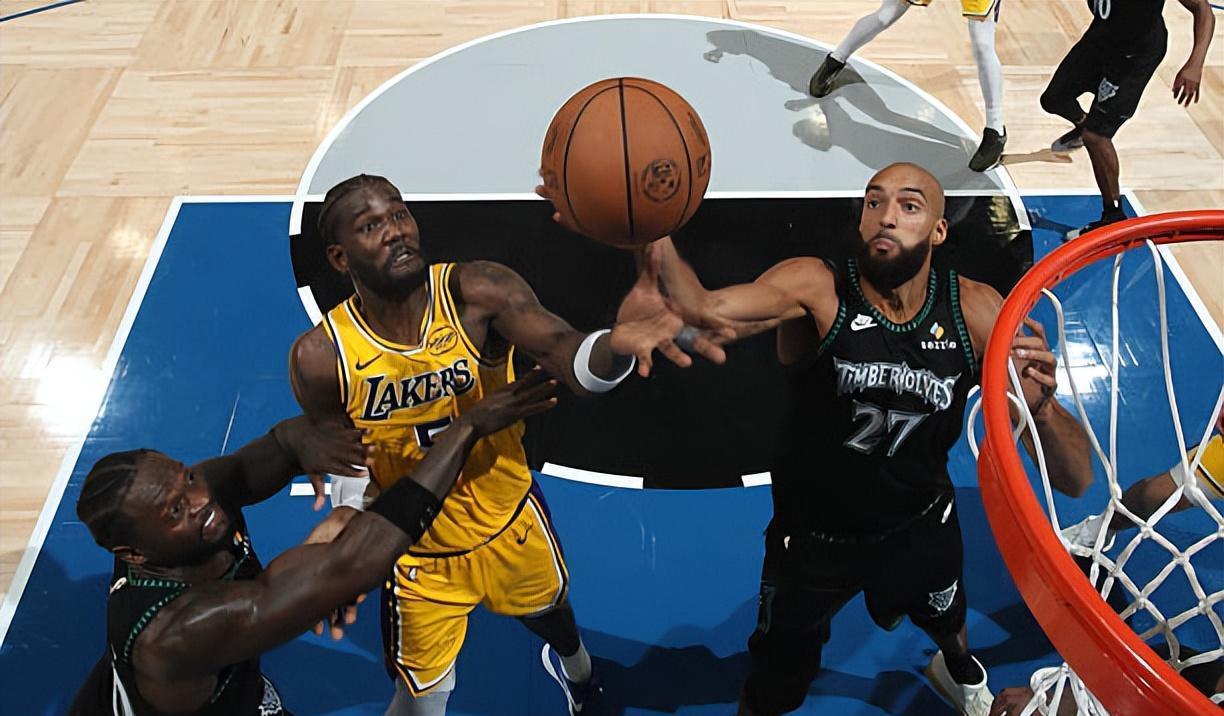 又一次打出两双数据，湖人内线新援的合同绝对算得上是超值合同？