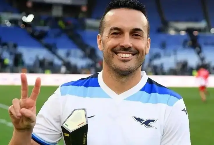 赛季后离队！38岁佩德罗承认退役已不远 足坛唯一超级全满贯得主