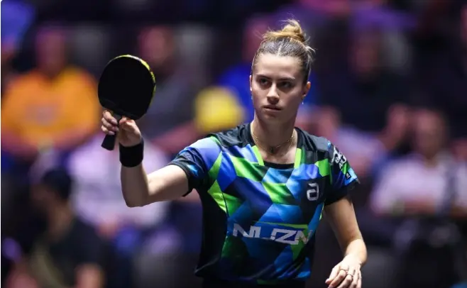 邱贻可信赖她有理！王艺迪决胜局5-8落后逆转 冲击蒯曼世界第四席位