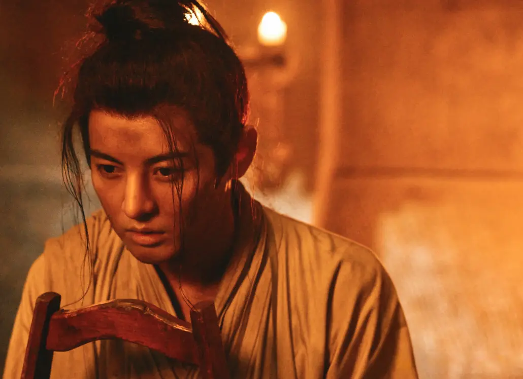 开播2小时，热度破6500，飙升榜第一，终于有值得熬夜追的悬疑剧