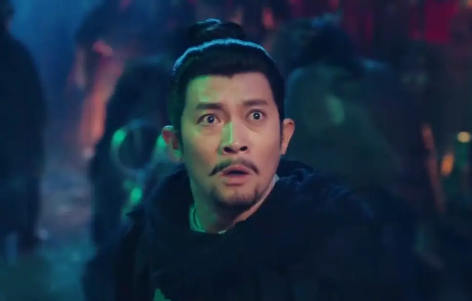 开播2小时，热度破6500，飙升榜第一，终于有值得熬夜追的悬疑剧