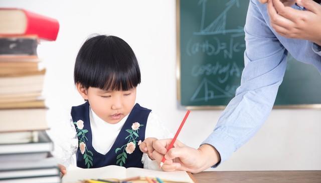 为什么有的孩子可以做到自律，有的孩子却那么依赖大人