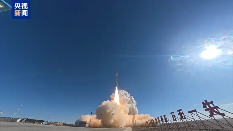 中国航天一日双响！力箭一号与长十一火箭一陆一海同日成功飞天 一日之内，两箭升空！中国商业航天2026迎来“月月发射”新时代