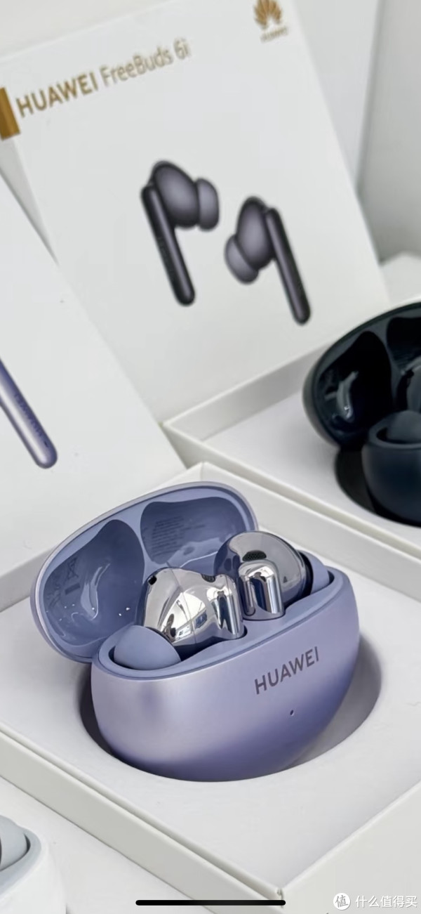 华为智能耳机：精致设计与多功能体验