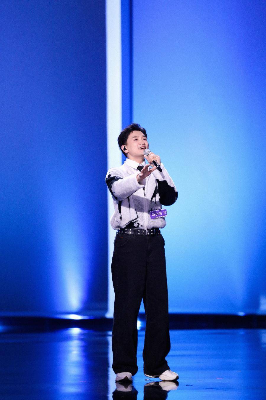 选手唱哭那英华晨宇，《声鸣远扬2025》 “魔丸评审”现场改赛制