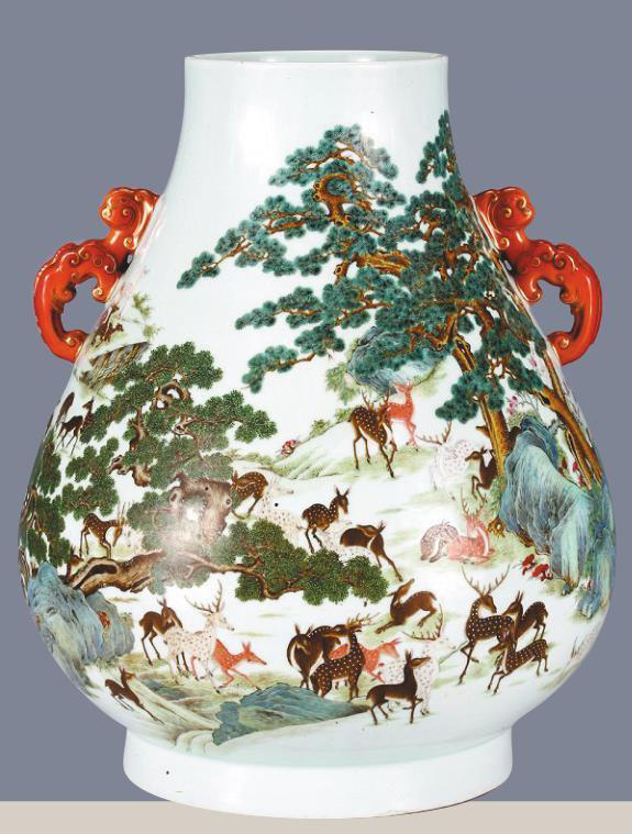 乾隆款粉彩双凤耳百鹿尊