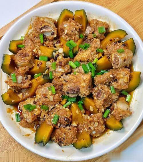 钾是香蕉21倍！中老年人秋季多吃这8道高钾菜，腿脚更有劲