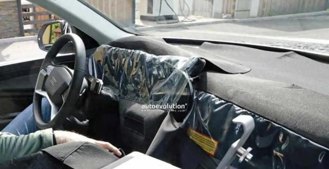 全新奥迪Q7惊艳曝光，外观大改，尺寸增大