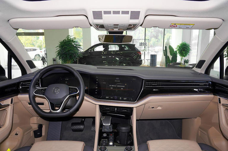 大众版“宝马X5”外观低调！大尺寸车身，搭载2.0T四驱+空气悬架