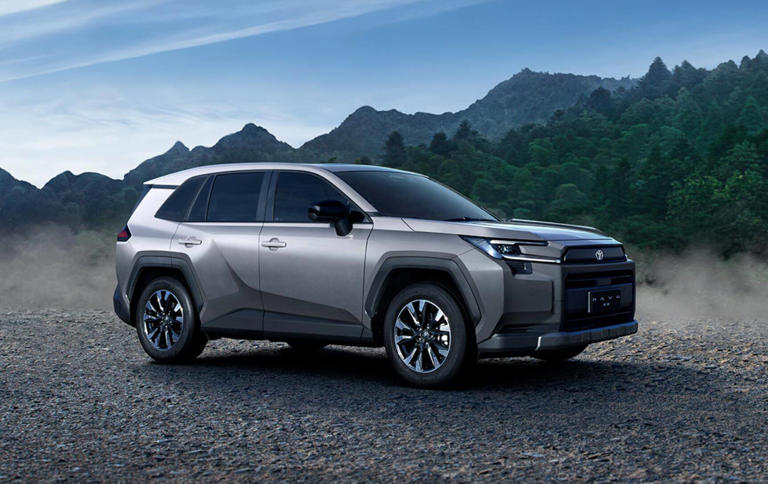 丰田“双雄”来袭！全新RAV4荣放与威兰达同台竞技 谁更值得入手？