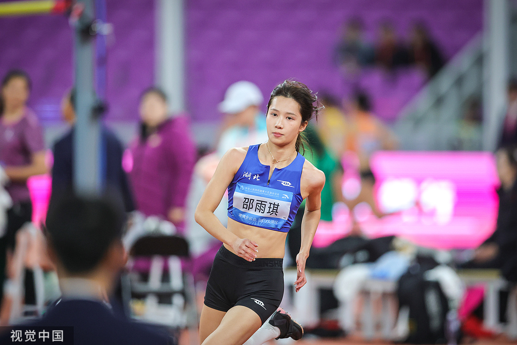 全运会女子跳高：湖北选手邵雨琪1米90夺冠 陆佳雯亚军