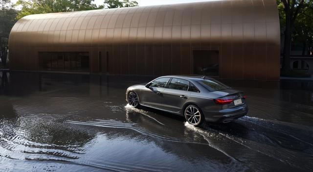 quattro四驱+纵置架构，一汽奥迪A4L操控优势何在