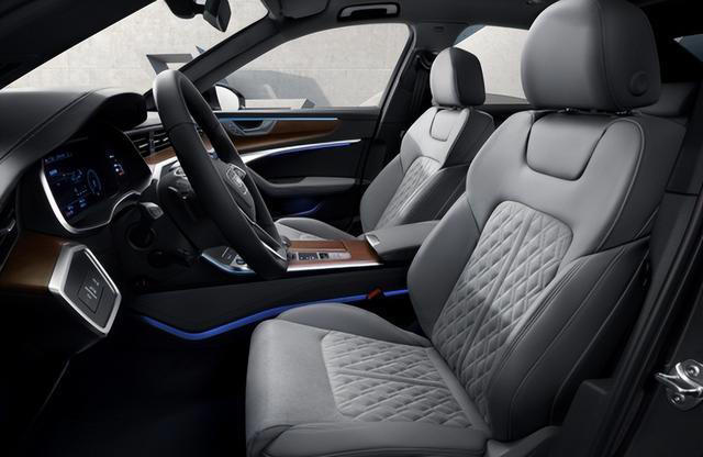 一汽奥迪A6L：多维体验，超越驾驶本身