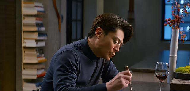 假吃演员们！求求你们学学霍建华是怎么演“吃烤肉”的吧