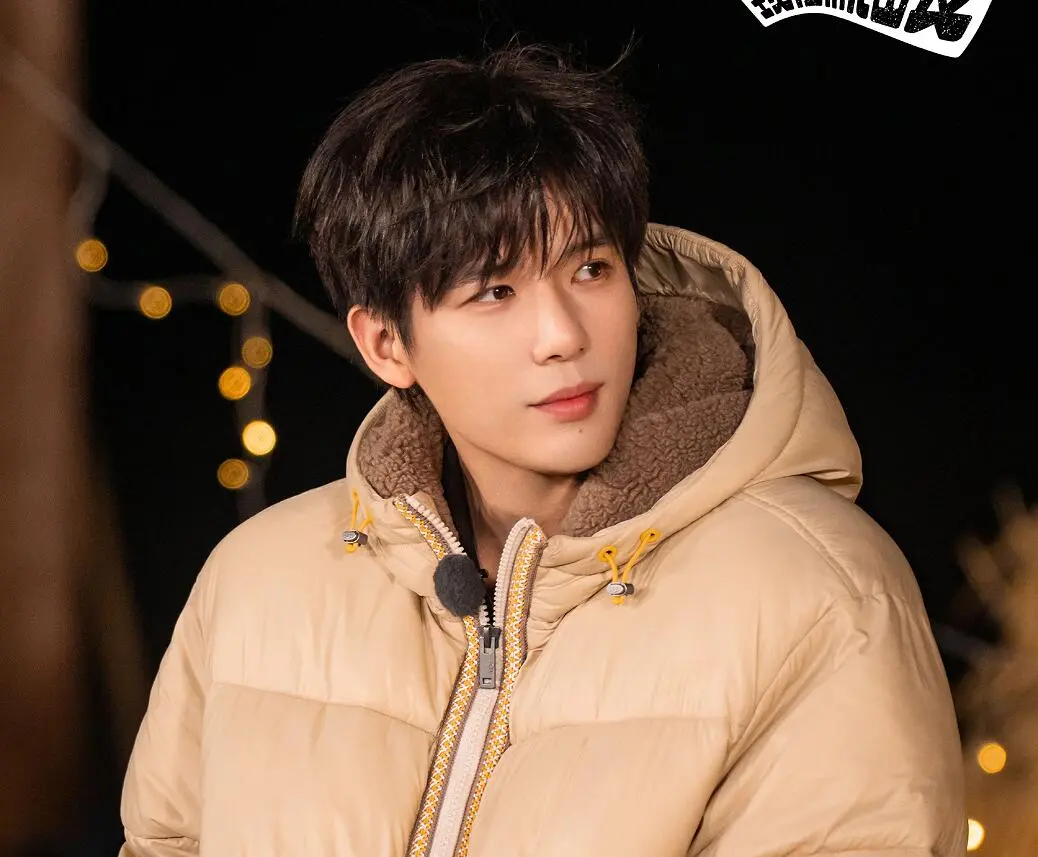 金晨的“格格不入”，暴露了《现在就出发》的两大问题