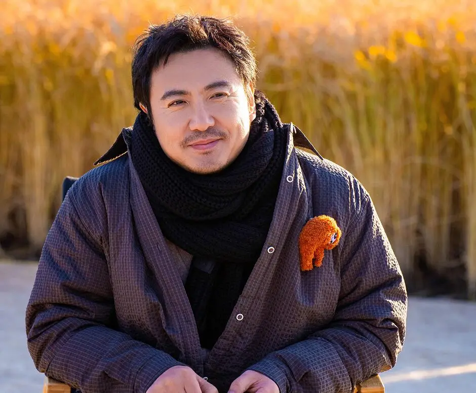 金晨的“格格不入”，暴露了《现在就出发》的两大问题