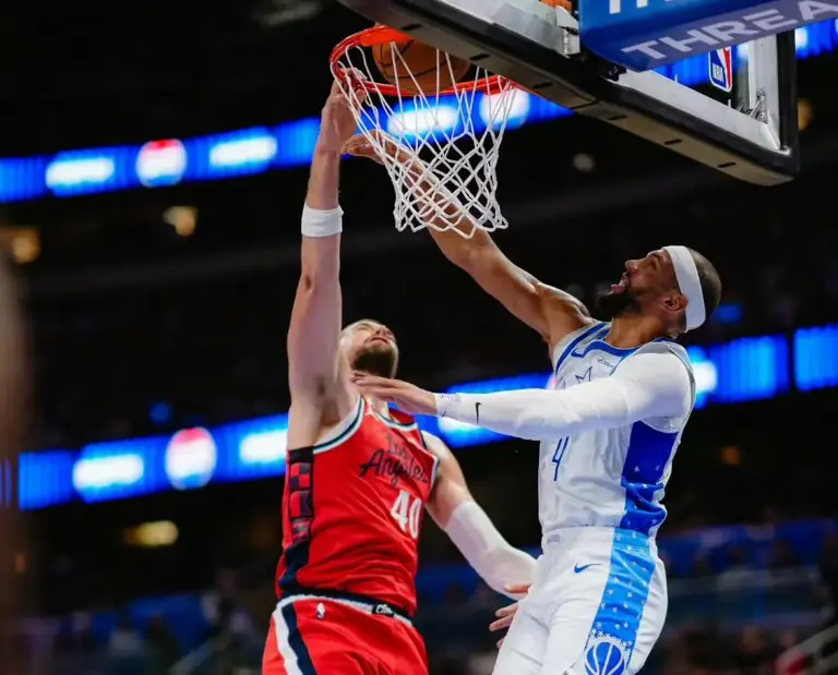 快船28分惨败，10战9负！哈登31+8，这一战，我不得不承认5个现实