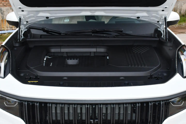 2026款领克09搭2.0T+四驱，家用表现咋样？ 