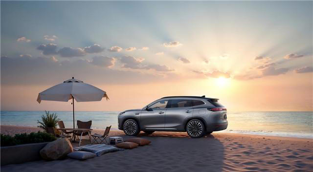 细节豪华新定义，星途ET5以大气奢华对比同价位产品