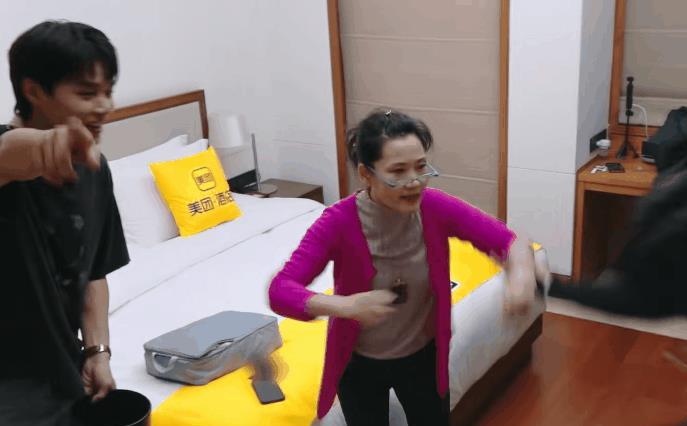 还没翻红就翻车了，《一路繁花2》这两人证明，有人不火是有原因的