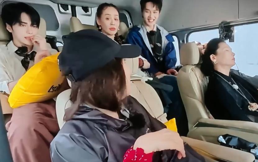 还没翻红就翻车了，《一路繁花2》这两人证明，有人不火是有原因的