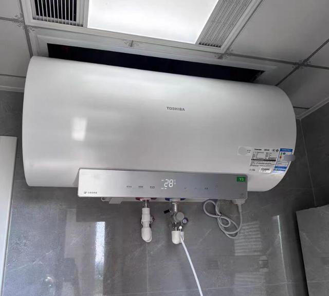 电热水器到底能不能一直开着？听了维修师傅的话，我终于明白了