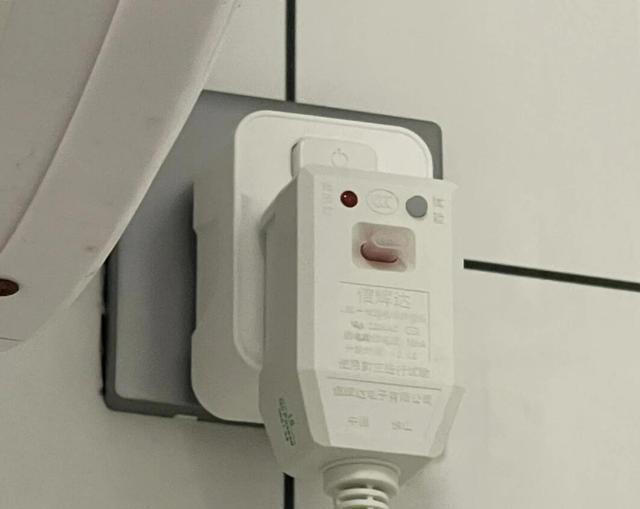 电热水器到底能不能一直开着？听了维修师傅的话，我终于明白了