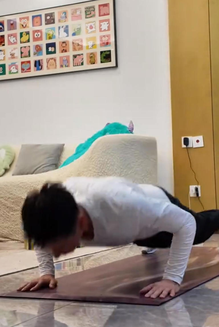 钱泳辰独自搬到杭州生活，租的房子又老又小，和吕一有3年没同框