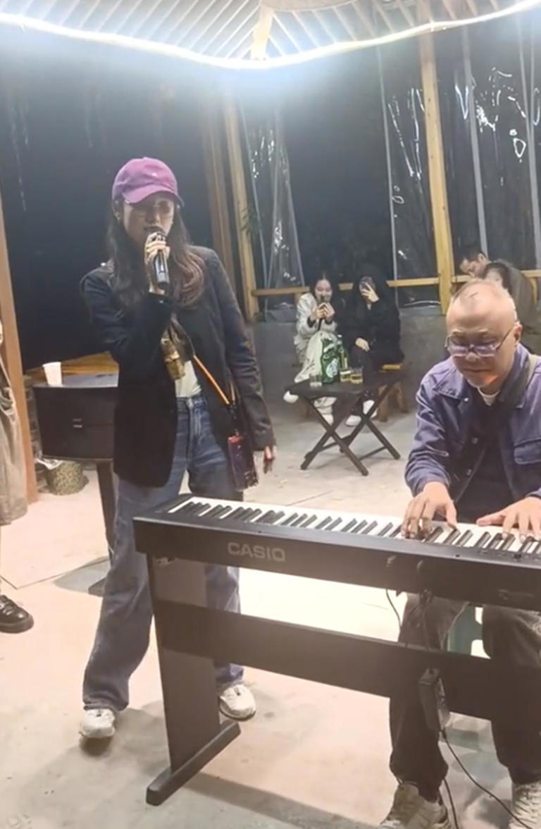 钱泳辰独自搬到杭州生活，租的房子又老又小，和吕一有3年没同框