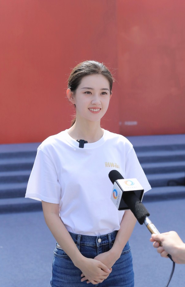 飞升成功的短剧女演员