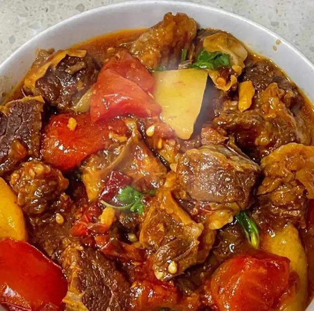 秋冬一定要吃的9款炖菜，美味又营养，好吃到跺脚