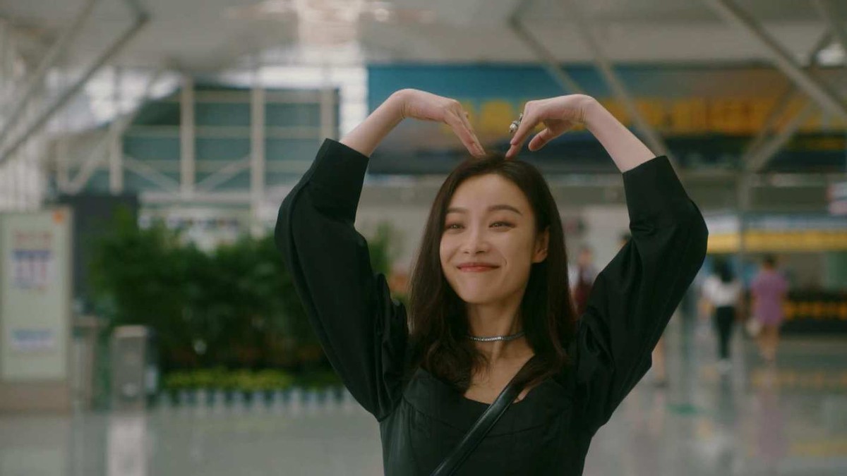 拔出萝卜带出泥！王家卫事件牵连多人，倪妮急辟谣发酵升级