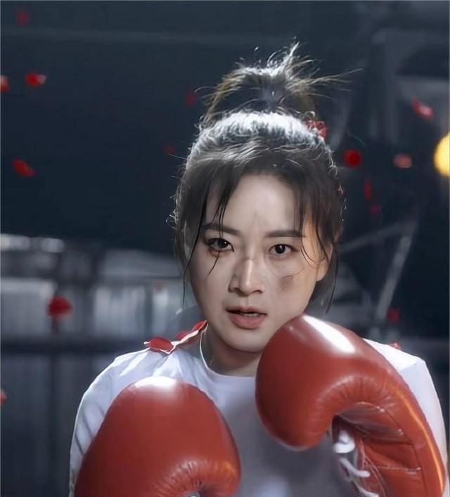 43岁贾玲，又把天花板抬上去，冯巩这个“老伯乐”当得好