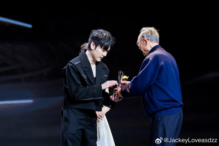 JackeyLove：收获满满的一天，见到了很多前辈和好朋友