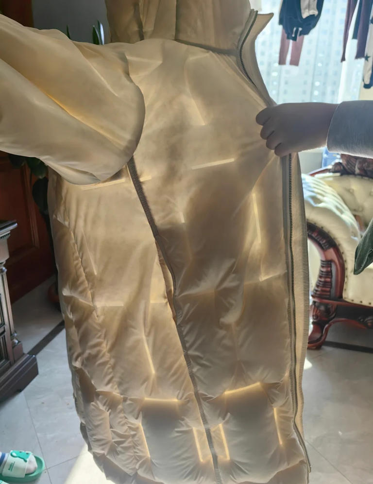 提醒大家：不管啥牌子，“这7种”羽绒服不要买，别把垃圾穿身上
