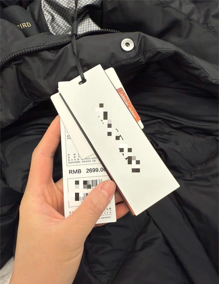 提醒大家：不管啥牌子，“这7种”羽绒服不要买，别把垃圾穿身上