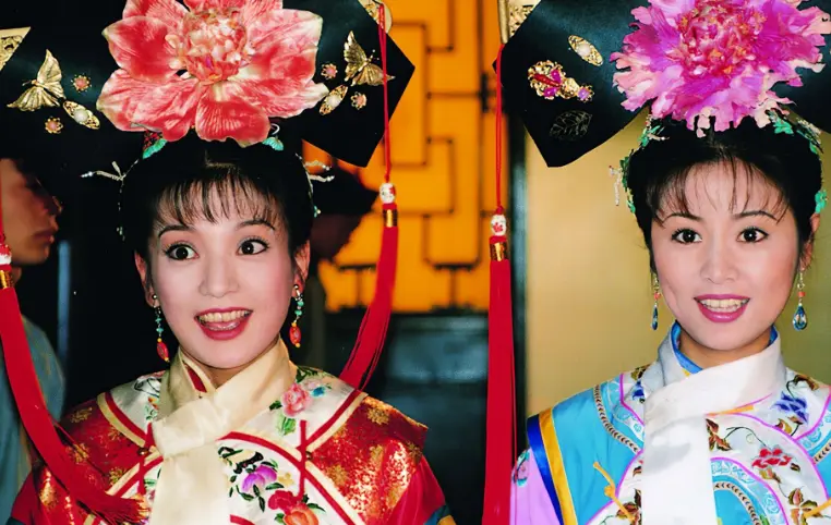 没有对比就没有伤害，看了新版《还珠格格》，才懂琼瑶眼光有多好