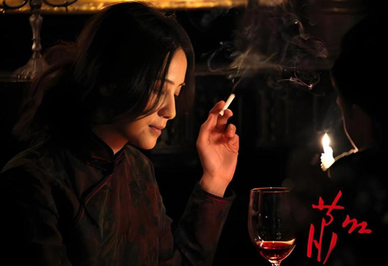 金鸡奖落幕，宋佳被嘲“水后”，咏梅遗憾陪跑