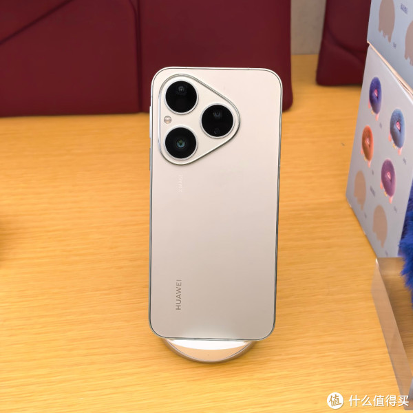 全新华为Pura80全面评测：真遥遥领先的六边形战士？