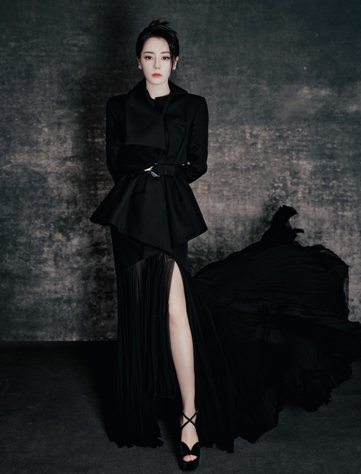 迪丽热巴新剧太扎心！