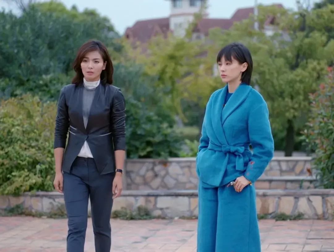 “无中生裆，又丑又胖”，女装裤子最大槽点终于现形了