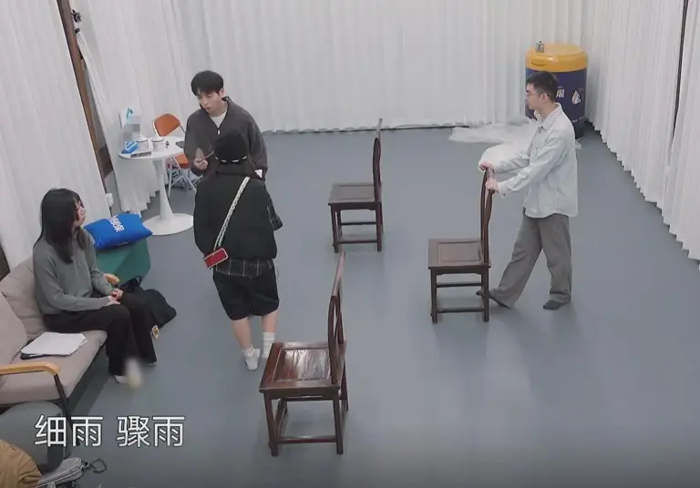 彭昱畅和张子枫的“格格不入”，让《向往的生活》彻底被打脸