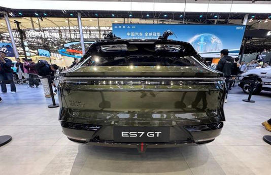 颜值、性能都不输极氪001！星途ES7 GT亮相广州车展！