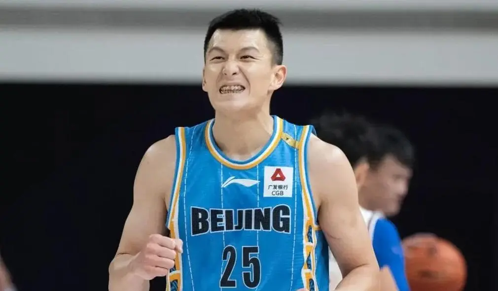 北京男篮五旧将现状：刘晓宇敲定下家，33岁前国手无人问津