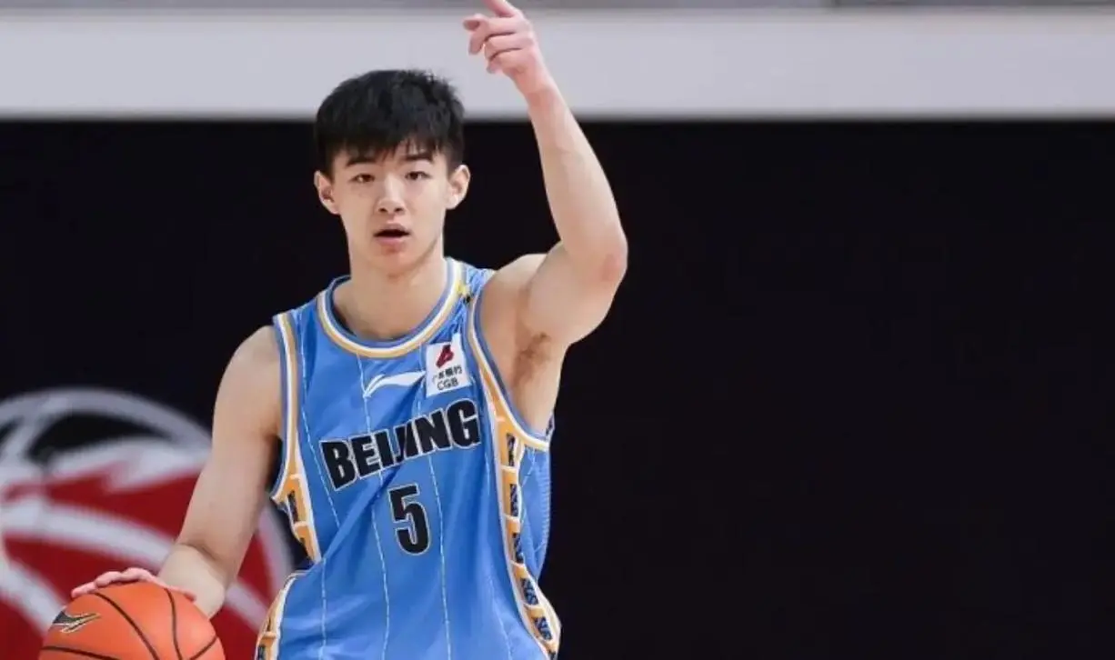 北京男篮五旧将现状：刘晓宇敲定下家，33岁前国手无人问津
