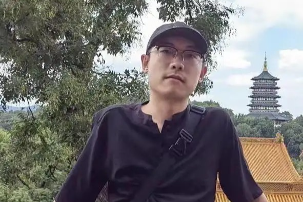 仝卓发文求助，称表弟外出工作失联