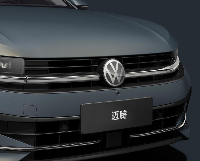 全新一代迈腾智慧座舱配备四联屏与AI大模型