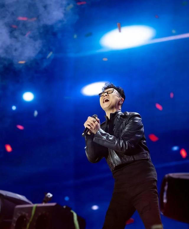 聪明！汪峰第5站演唱会官宣，这次学会了“闭嘴”