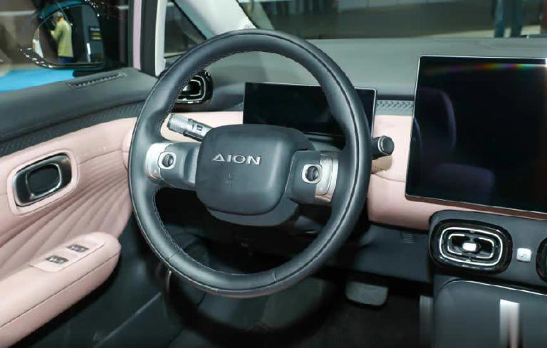 前置单电机轴距2750mm，这款10万左右A级纯电车真香！