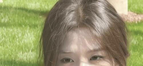 演员卢昱晓工作人员涉嫌私联粉丝站姐的事件在社交媒体上引发热议